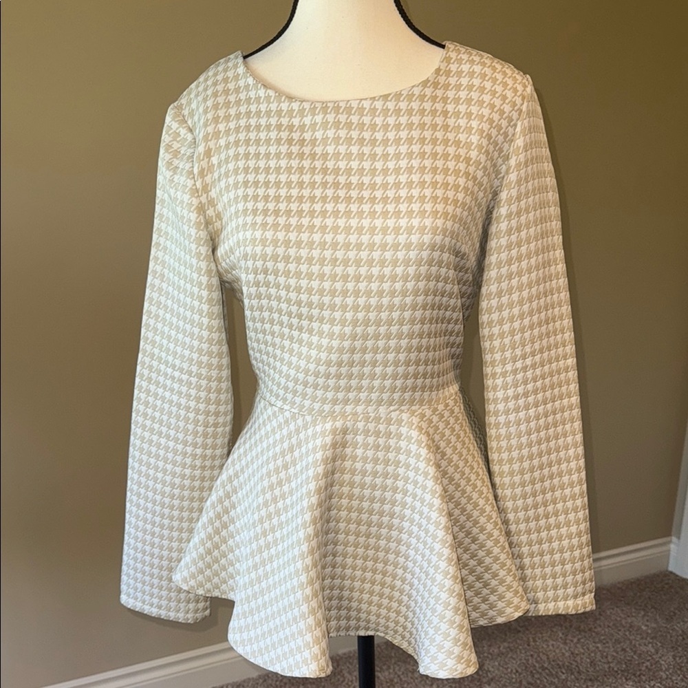 Eros Apparel New York Peplum Elegant Beige Cream Houndstooth Women's Top
